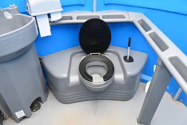 Portable Toilet Options We Offer in Lindsborg, KS
